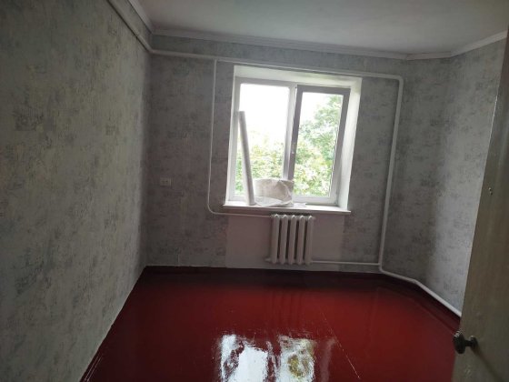 Продам 2-х кімнатну квартиру Синельникове