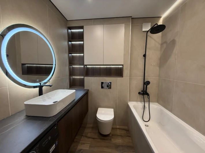 Готова до заселення 3-кімнатна квартира,Дніпровська Брама 2 - фото 1