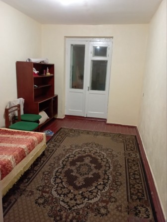 Продам 3-кімнатну квартиру - фото 1