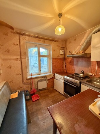 Продам 3х кімнатну з АО у цегляному будинку - фото 1