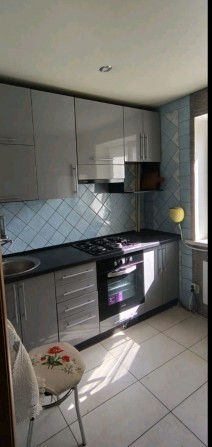 Двухкомнатная квартира в жилом состоянии - фото 1