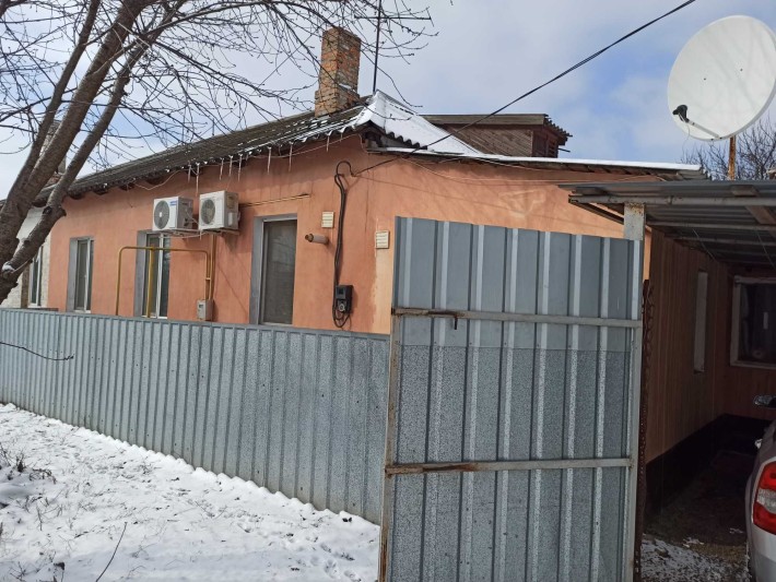 Квартира в частом секторе со своим двором, подвалом, сараем - фото 1