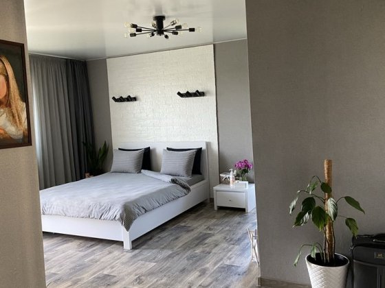 1-а квартира, 7-поверх, вул.Миру 12, м.Синельноково Синельникове