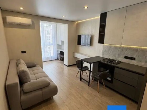 Продам 2к квартиру в ЖК Днепровская Брама 2 Слобожанское