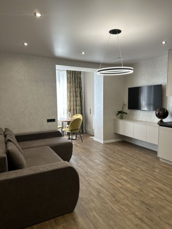 Продам 1 комнатную квартиру ЖК Брама Дніпровська Брама  Слобожанське - фото 1