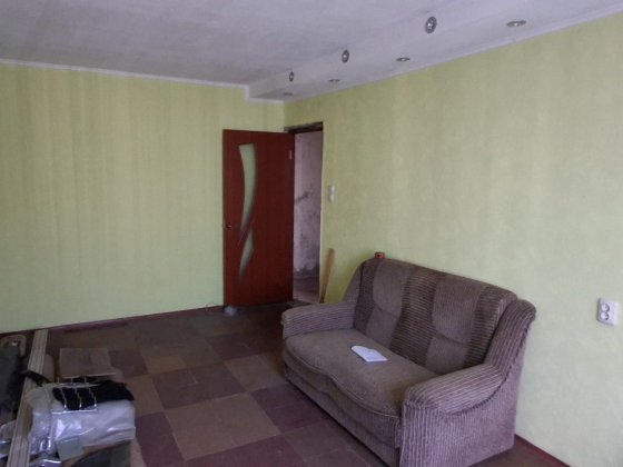 Продам двокімнатну квартиру з подвійною лоджією Тернівка