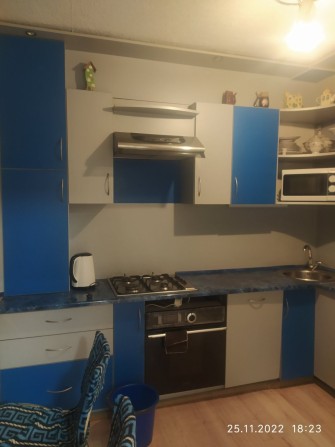 Продам двухкомнатную квартиру - фото 1