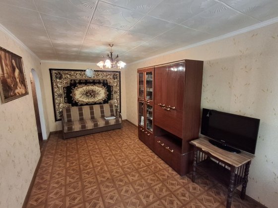 Однокімнатна квартира на 17 кв. Терноватий Кут