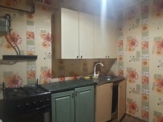 Продається 1 кімнатна квартира на 17 кварталі Терноватий Кут