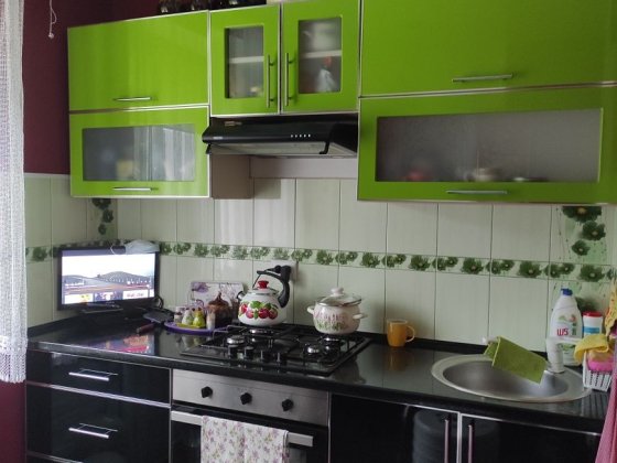 Продам 2 кім кв в Новогуйвинську Новогуйвинское