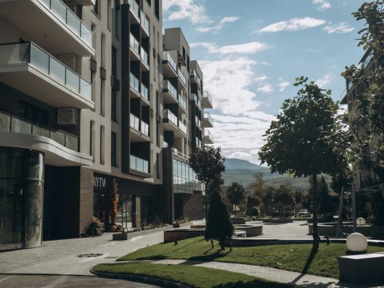 Продаж. Смарт квартира з власним ДВОРИКОМ. 39.93 м.кв. Тячів Тячев