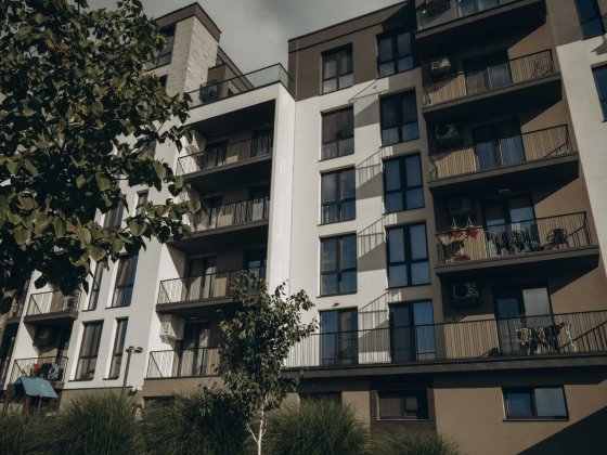 Продається простора двокімнатна квартира з видом на гору Нересен. 5.22 Тячів