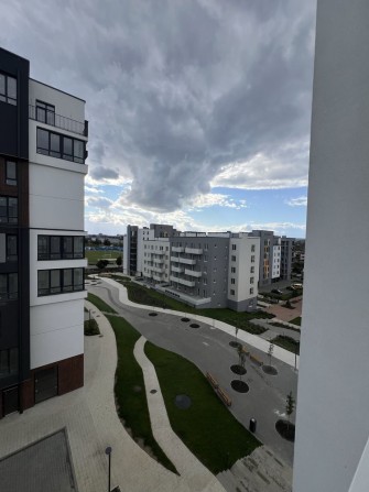 Трикімнатна квартира , малоповерховий будинок з ліфтом - фото 1