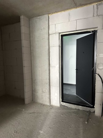 Продається готова квартира для ремонту - фото 1