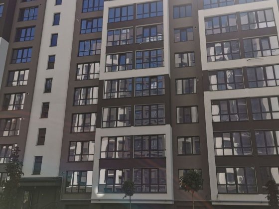 Трьохкімнатна квартира на парковій алеї ВІД ВЛАСНИКА Угорники