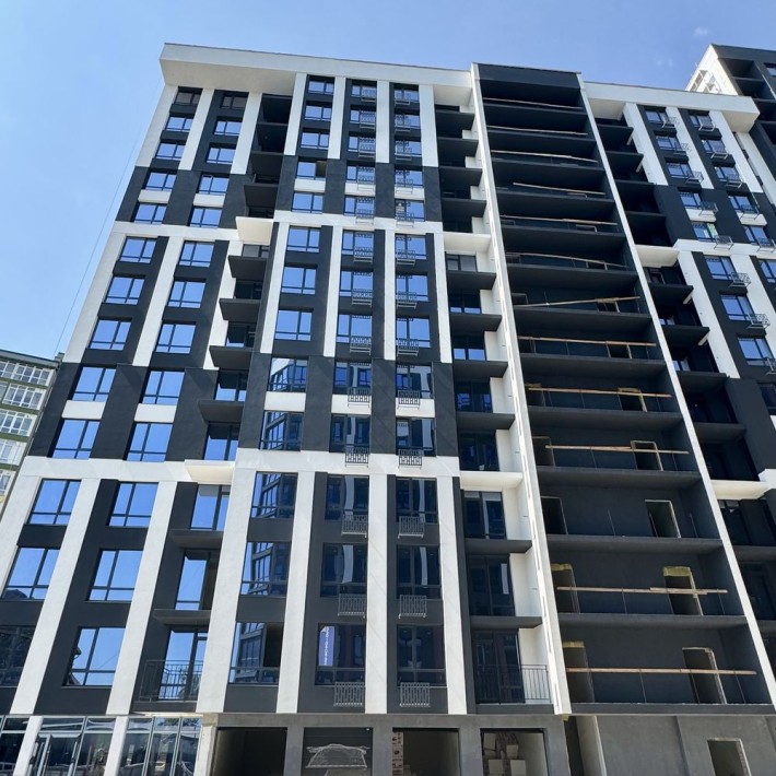 Продаж 2-х кв. 56м2, 2-й поверх, на стадії здачі, без комісій - фото 1