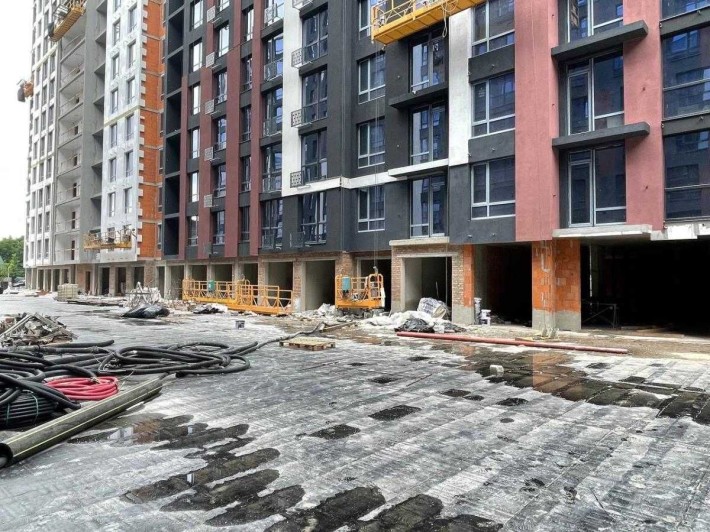 Продаж 1 к. в новобудові на етапі здачі в ЖК Паркова Алея біля річки - фото 1