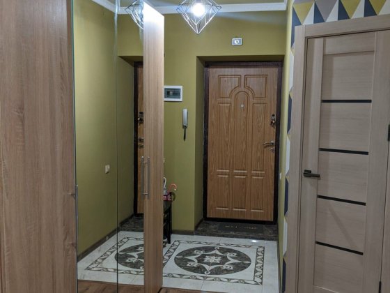 2-х кімнатна квартира Арсен Угорники