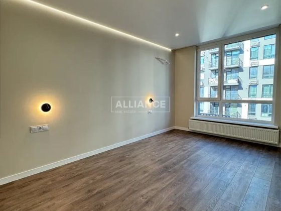 1-кімнатна квартира з якісним ремонтом у сучасному комплексі Угорники