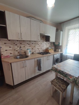 Пропоную 3 кімнатну квартиру - фото 1