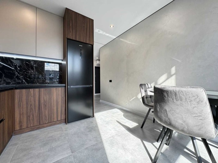 Чудова однокімнатна з ремонтом в сучасному ЖК - фото 1