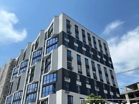 Видова 1 кімнатна квартира в ЖК Паркова Алея Угорники