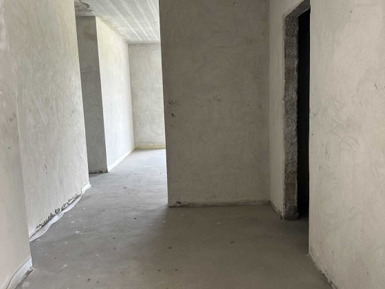 Продається трикімнатна квартира готова до ремонту Волчинец