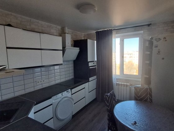 3к квартира з ремонтом та технікою _ vv Угорники