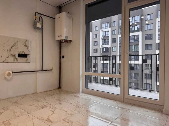 Двокімнатна з ремонтом в новому ЖК! Угорники