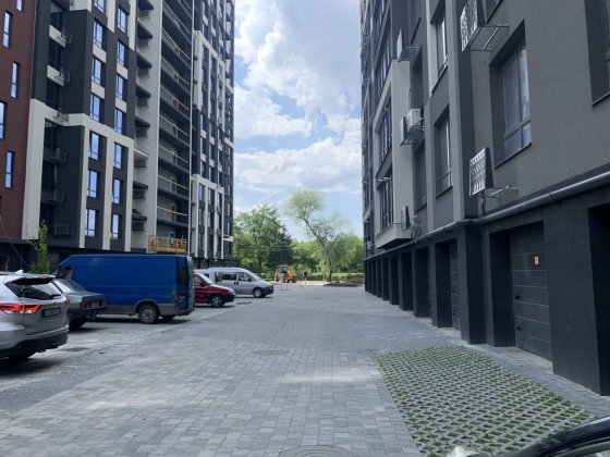 Квартира однокімнатна в ЖК Паркова Алея  38,3 м.кв (сирець) Підлужжя