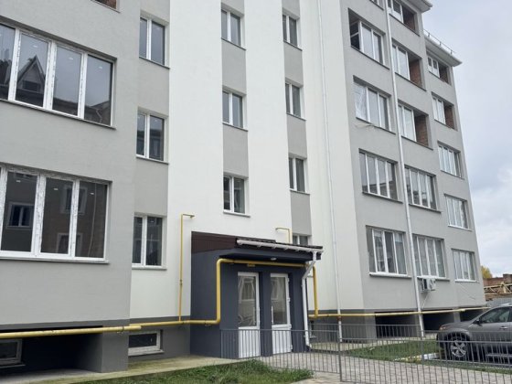 Однокімнатна з частковим ремонтом Ворзель