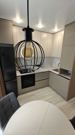 Продаж квартири Крюковщина 36.1м2 1 комната 4/10 поверх - фото 1