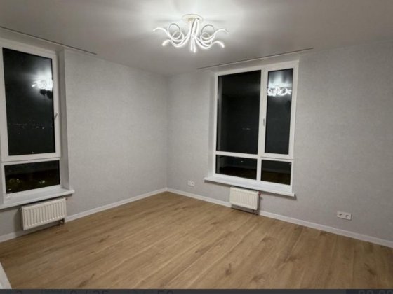 Продаж/Квартира. Київ, Голосіївський район, вул. Столичне шосе, 1 Лісники