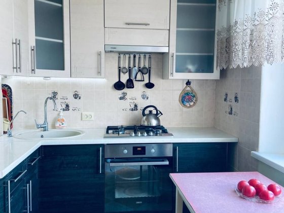 Продам 2х кімнатну квартиру  Героїв Дніпра, 40 А Чабаны