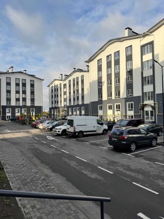 продаж 1 к квартири 30 кв.м. ЖК Святопертрівське вул. Теплична 58 - фото 1