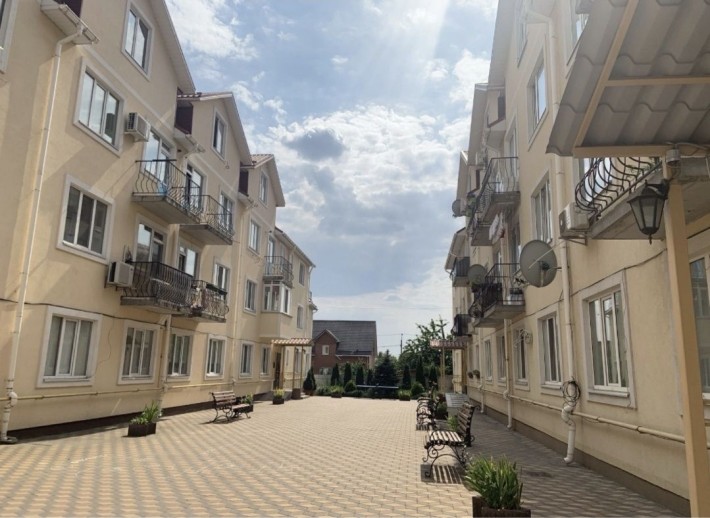 Продаж 1-кімнатної квартири з якісним ремонтом, готова для проживання. - фото 1