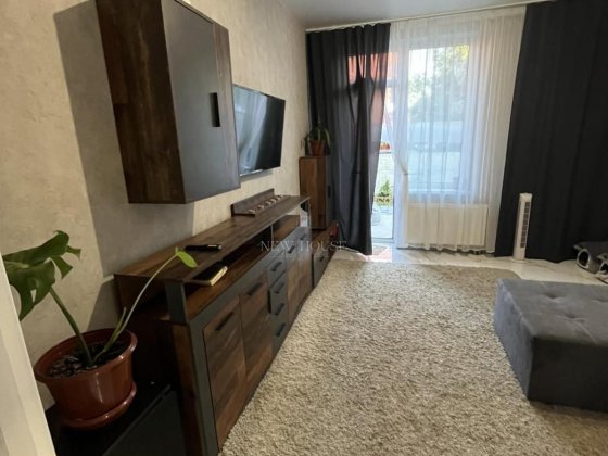 Продаж 1-к квартири з двориком у Святопетрівському Святопетровское