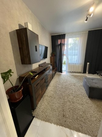 Продаж 1-к квартири з двориком у Святопетрівському - фото 1