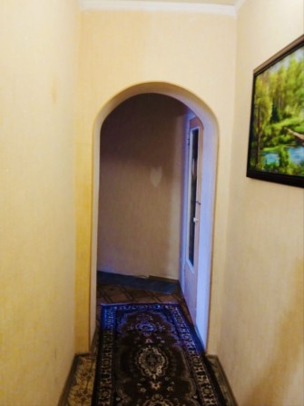 Продам 4-х кімнатну квартиру - фото 1