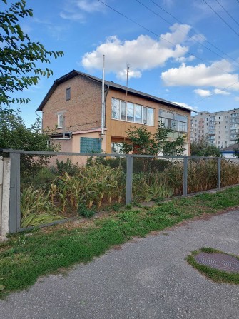 Торг. Продам 2-х поверх. квартиру з зем.діл. 8,85 с (в 2-х квартирн.бу - фото 1