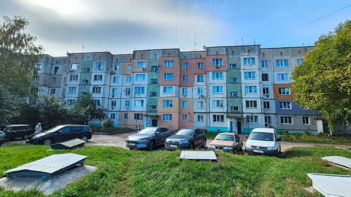 Огляд квартири в місті Яготині . Є ВІДЕООГЛЯД. - фото 1