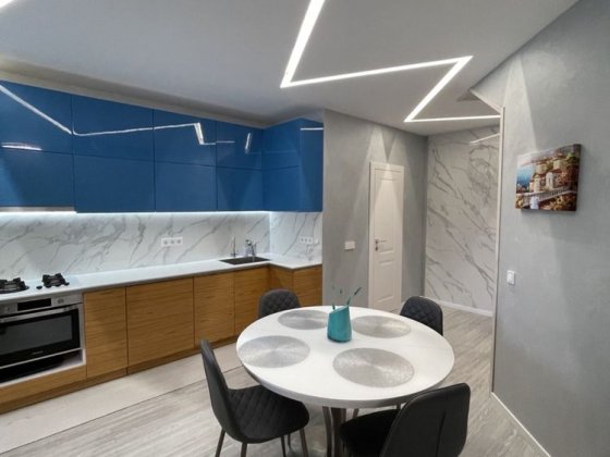 Продаж 3к квартири, дворик, Софіівка, Святопетрівське, 2 поверхова Святопетрівське