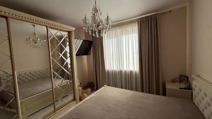 Продаж 2-кімнатної квартири - фото 1