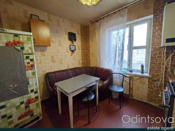 Продаж 3-кімнатної квартири, смт. Глеваха Глеваха