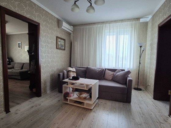 Велика квартира 73м2, податок 2%, держ.програми Немішаєве