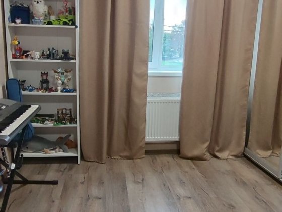 1-кімнатна квартира, 43 кв.м. Хотів (центр) Хотів