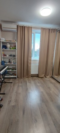 1-кімнатна квартира, 43 кв.м. Хотів (центр) - фото 1