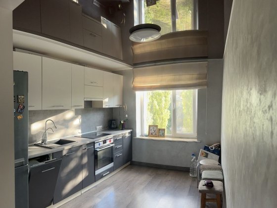 Квартира 3 кімнатна мікрорайон Мала Виска