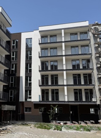 Продаж 1 кімнатна квартира 47м2 в новобудові - фото 1