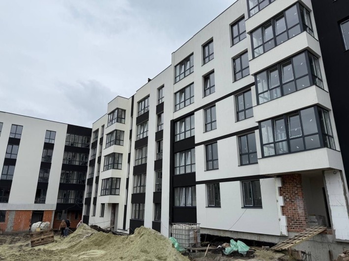 БЕЗ комісії/2кім кв.61м,Солонка,вул.Рубчака,Карпатбуд,здача 2025 - фото 1